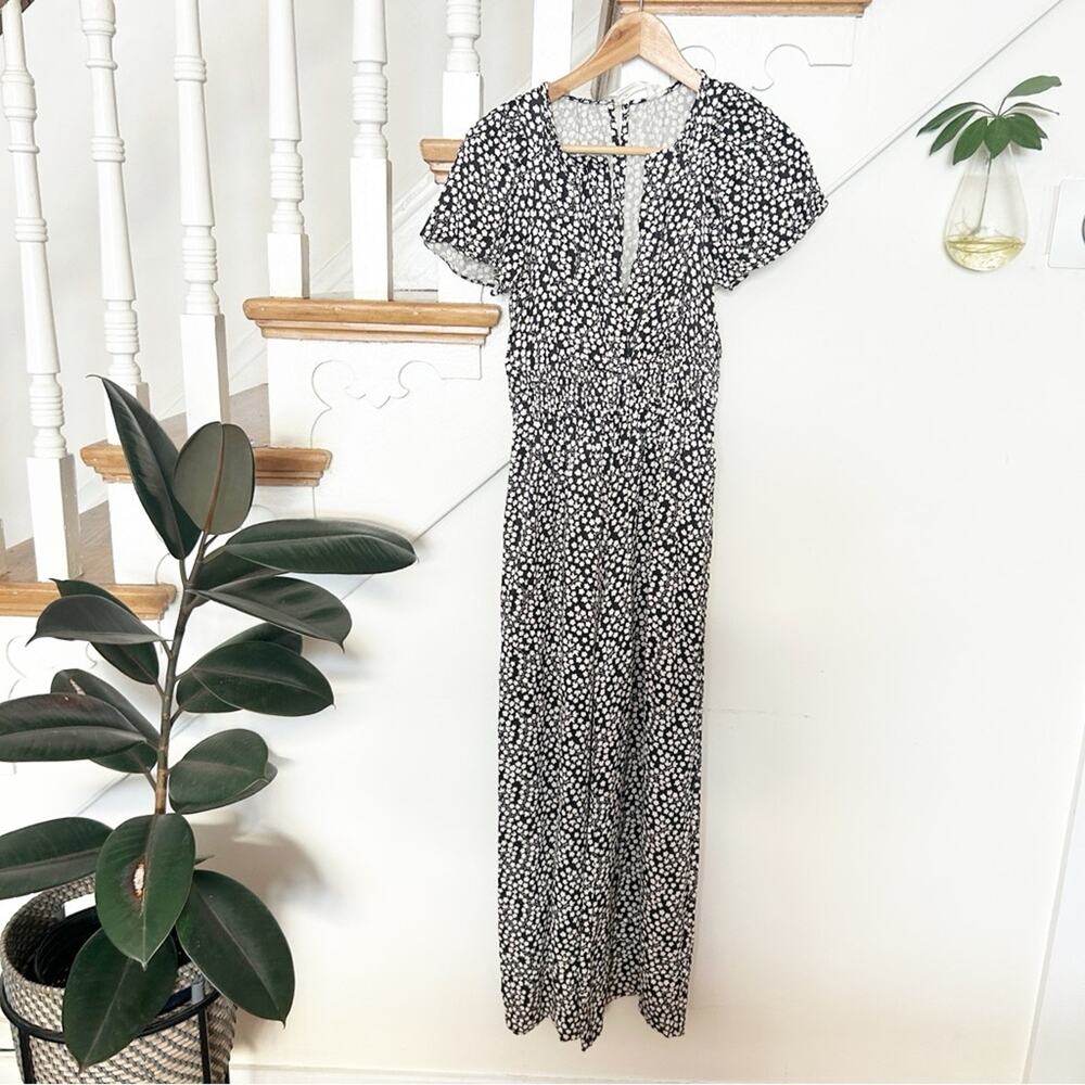 Anthropologie Black White Floral Print Jumpsuit Smocked Waist Pockets Size XXS
